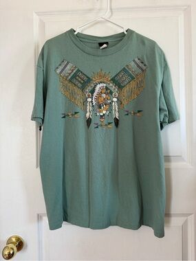 Vintage 90s Diamond Dust Native American Graphic T-Shirt Size M 100% Cotton